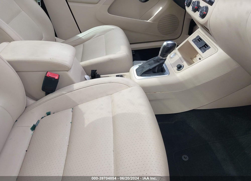 2016 VOLKSWAGEN TIGUAN SE VIN: WVGAV7AX5GW069120