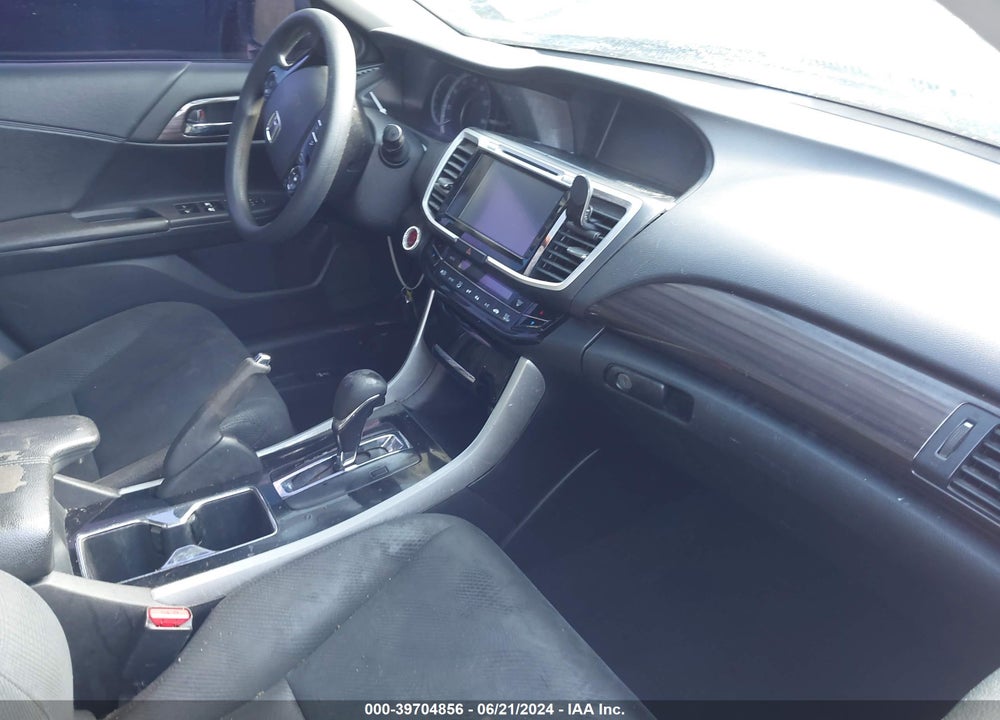 2016 HONDA ACCORD EX VIN: 1HGCR2F76GA215682