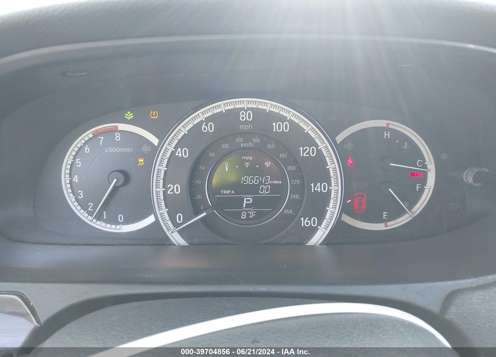 2016 HONDA ACCORD EX VIN: 1HGCR2F76GA215682