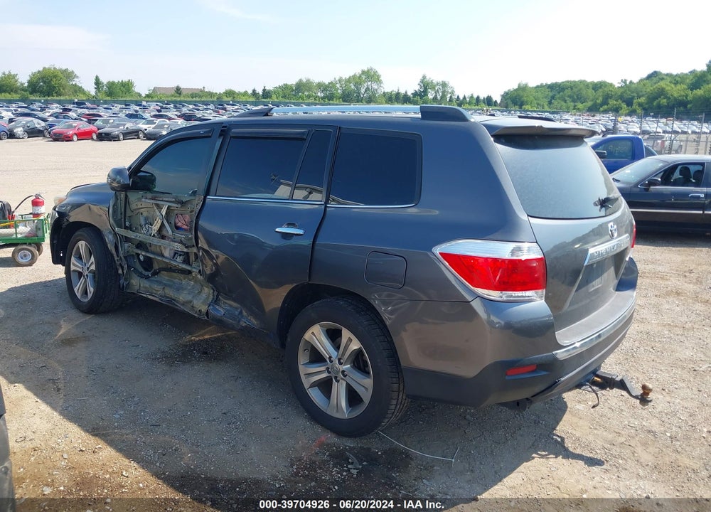 2011 TOYOTA HIGHLANDER LIMITED V6 VIN: 5TDDK3EH1BS090125