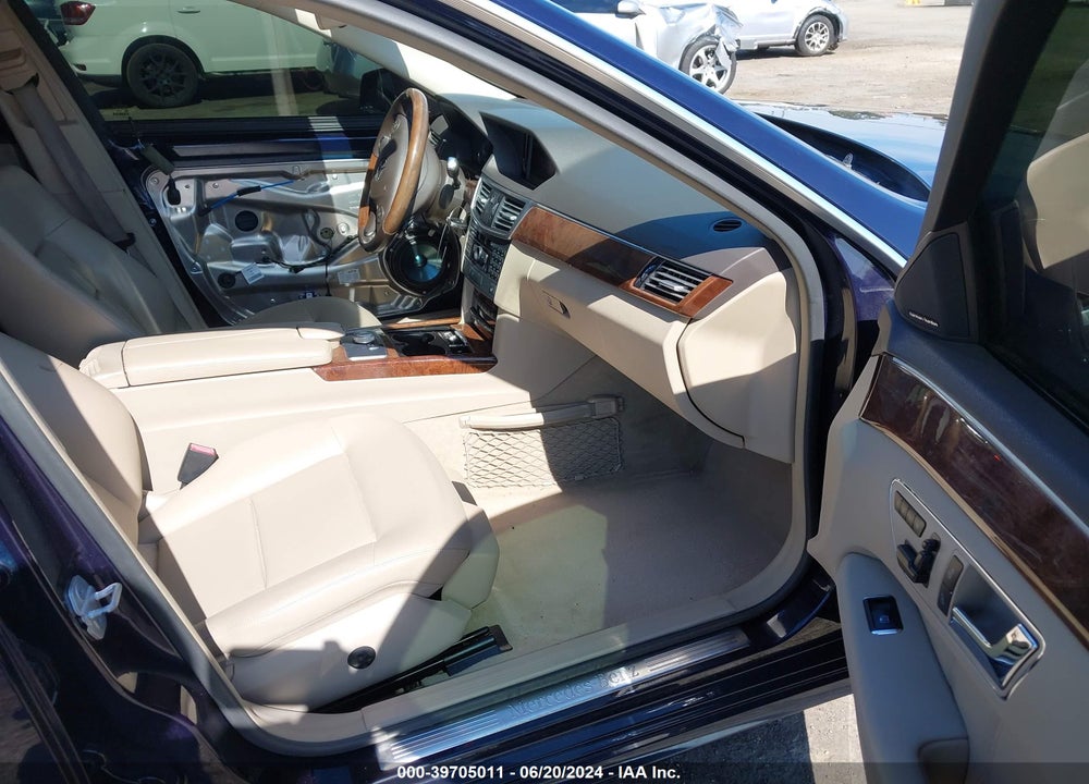 2011 MERCEDES-BENZ E 350 VIN: WDDHF5GB1BA464844