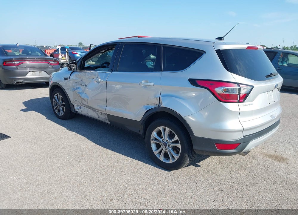 2017 FORD ESCAPE SE VIN: 1FMCU0GD1HUE37760