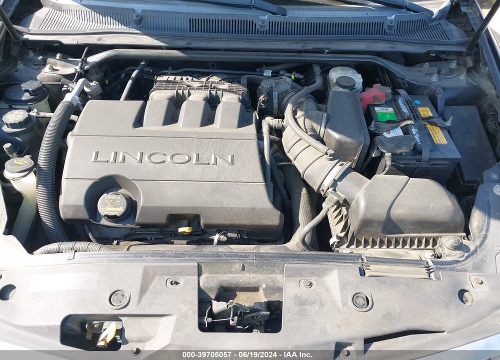 2011 LINCOLN MKS VIN: 1LNHL9DR4BG612568