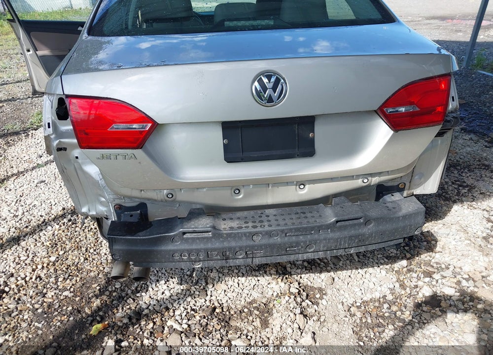 2014 VOLKSWAGEN JETTA 2.0L S VIN: 3VW2K7AJ6EM236236