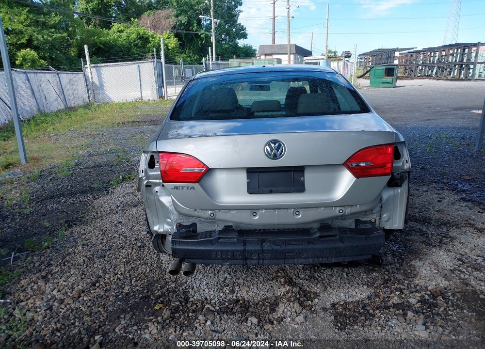 2014 VOLKSWAGEN JETTA 2.0L S VIN: 3VW2K7AJ6EM236236
