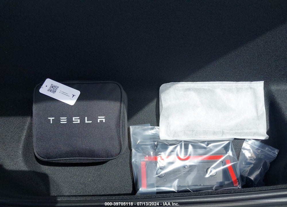 2024 TESLA MODEL X LONG RANGE VIN: 7SAXCDE56RF446415