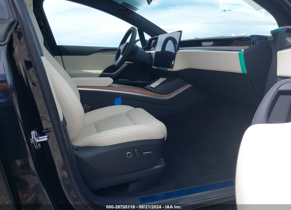 2024 TESLA MODEL X LONG RANGE VIN: 7SAXCDE56RF446415