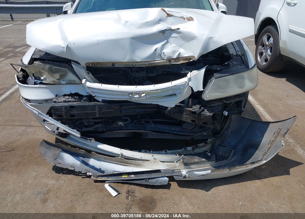 2008 HYUNDAI AZERA LIMITED VIN: KMHFC46FX8A290432