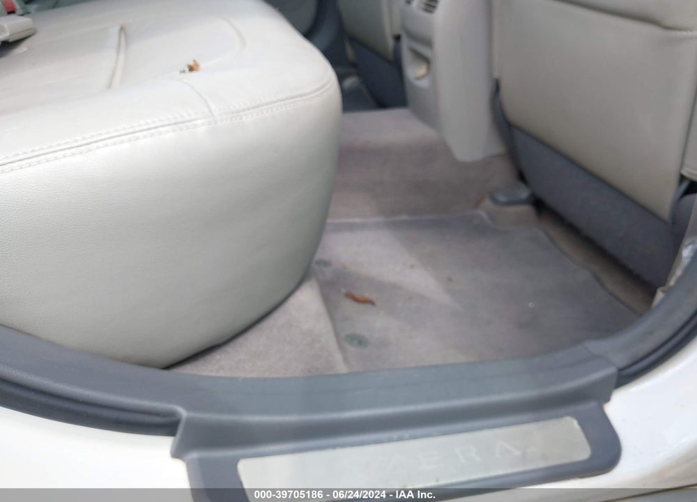 2008 HYUNDAI AZERA LIMITED VIN: KMHFC46FX8A290432