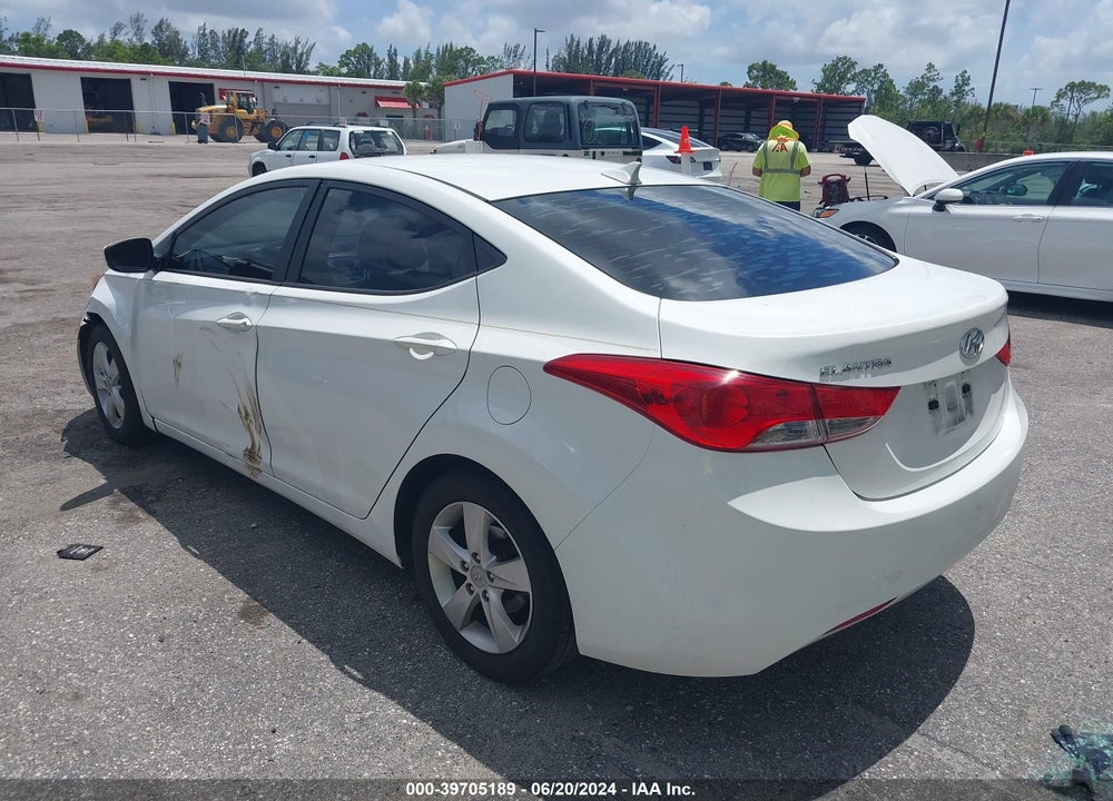 2013 HYUNDAI ELANTRA GLS VIN: 5NPDH4AE6DH442902