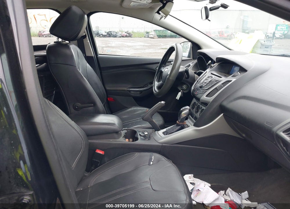 2014 FORD FOCUS SE VIN: 1FADP3K20EL289423