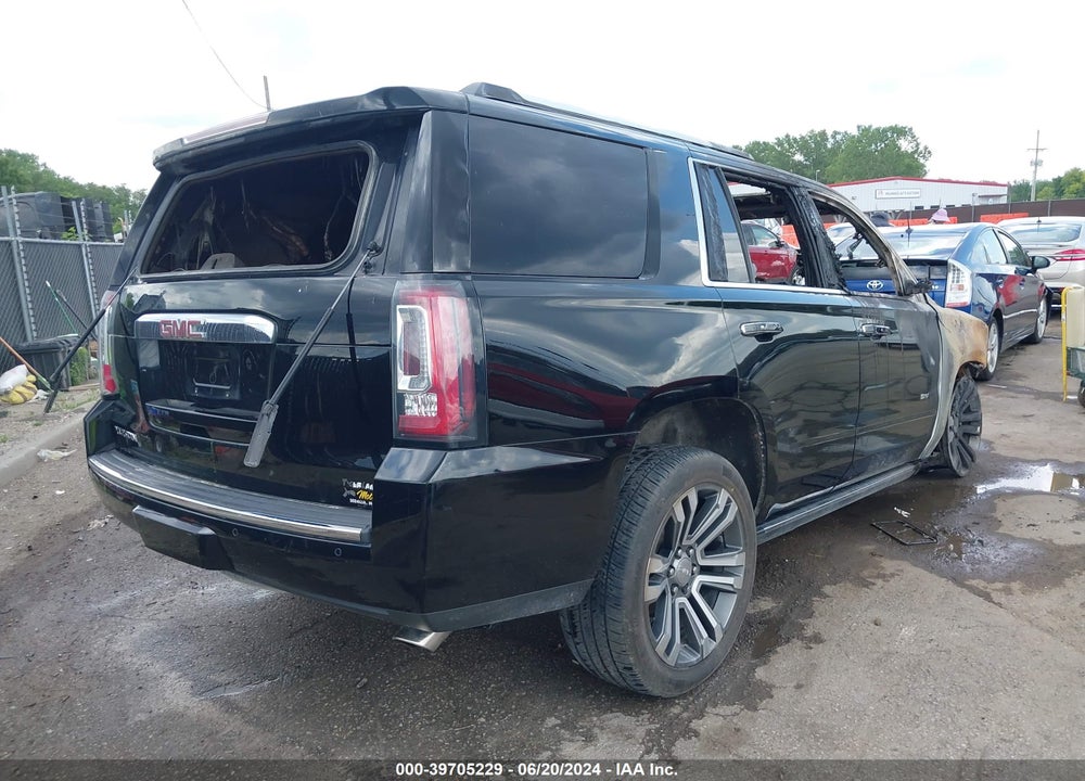 2018 GMC YUKON DENALI VIN: 1GKS2CKJ9JR197407