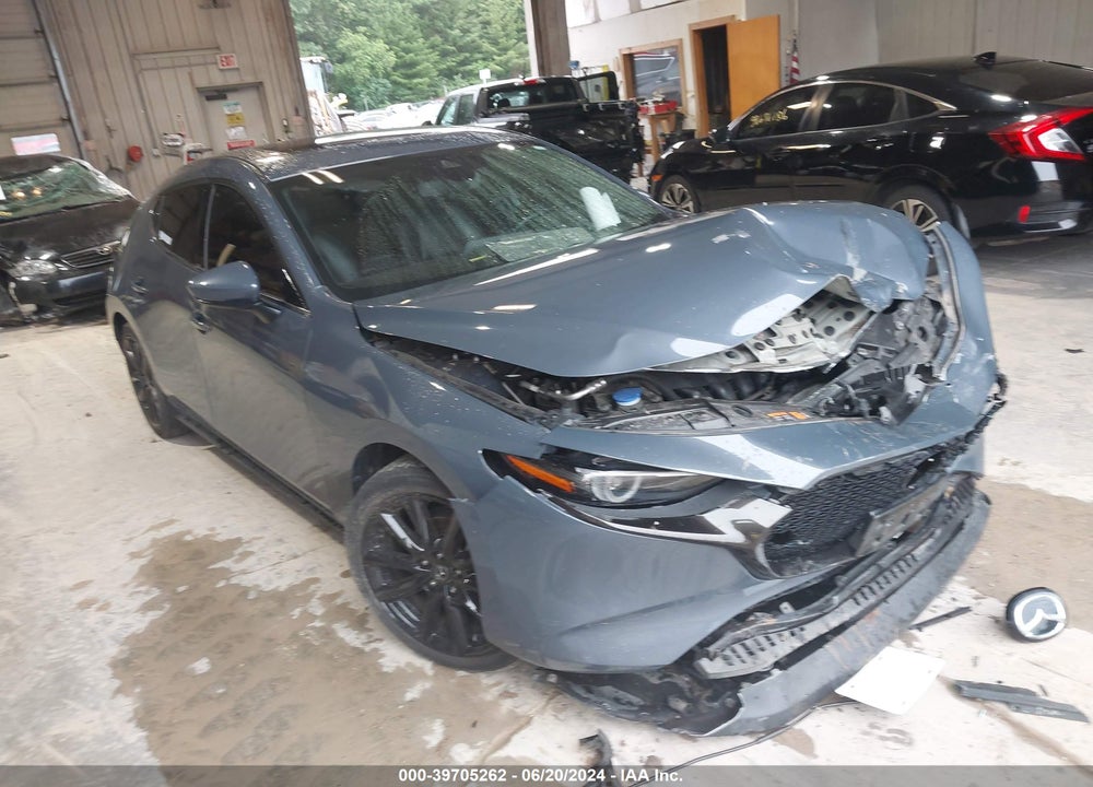 2019 MAZDA 3 PREMIUM PACKAGE VIN: JM1BPANMXK1117586
