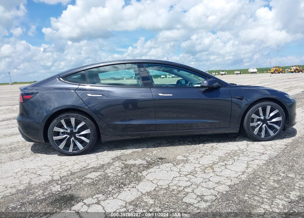 2024 TESLA MODEL 3 REAR-WHEEL DRIVE VIN: 5YJ3E1EA2RF752500