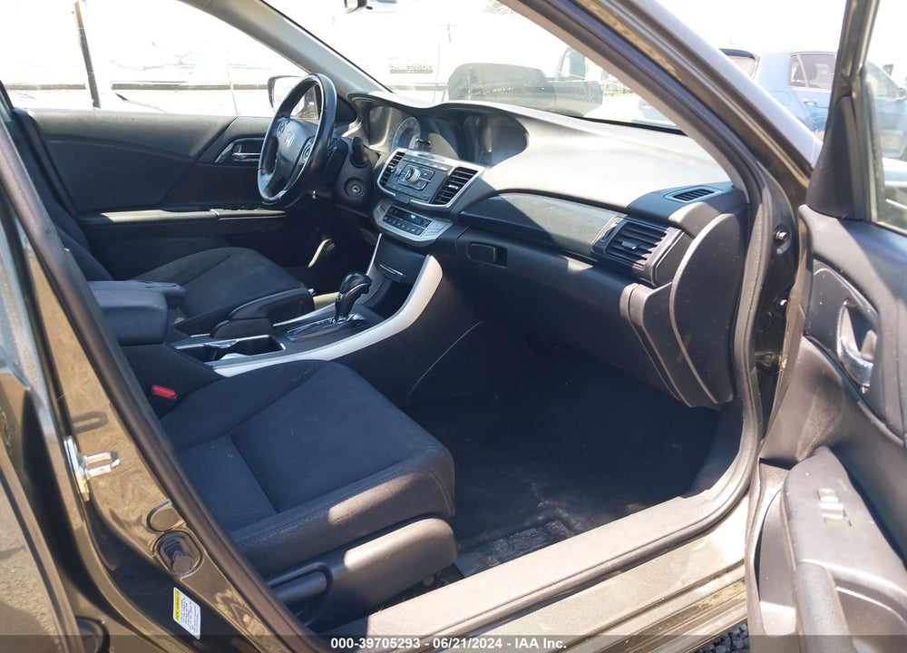 2014 HONDA ACCORD SPORT VIN: 1HGCR2F55EA006123