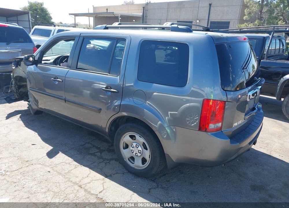 2013 HONDA PILOT LX VIN: 5FNYF4H28DB062168