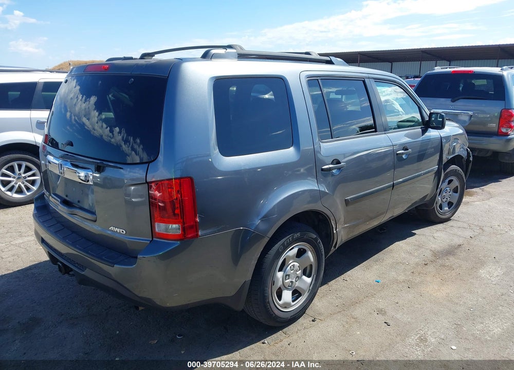 2013 HONDA PILOT LX VIN: 5FNYF4H28DB062168