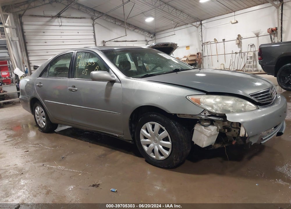 2005 TOYOTA CAMRY LE VIN: 4T1BE32K55U639867
