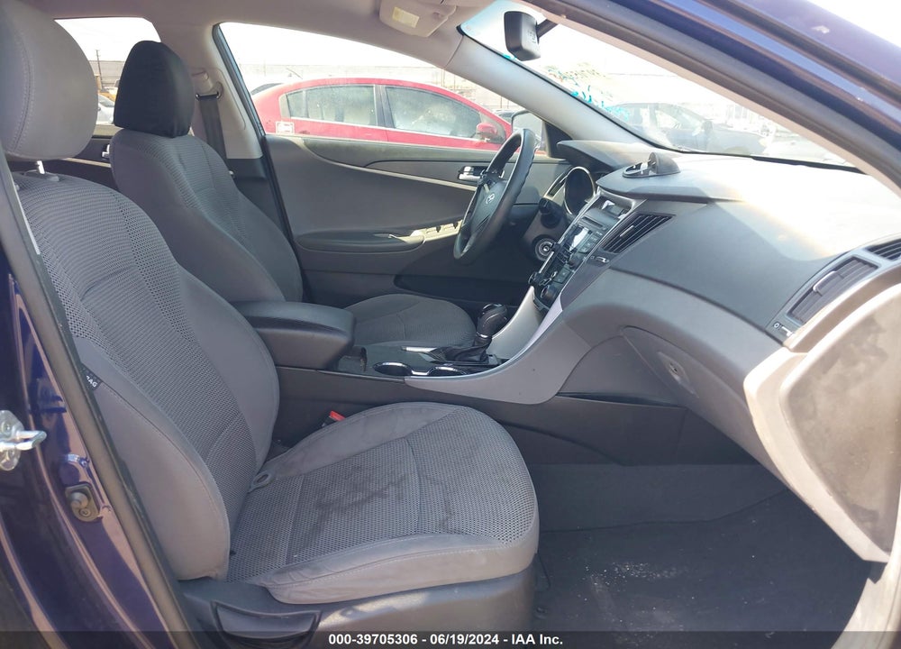 2013 HYUNDAI SONATA GLS VIN: 5NPEB4AC3DH515700