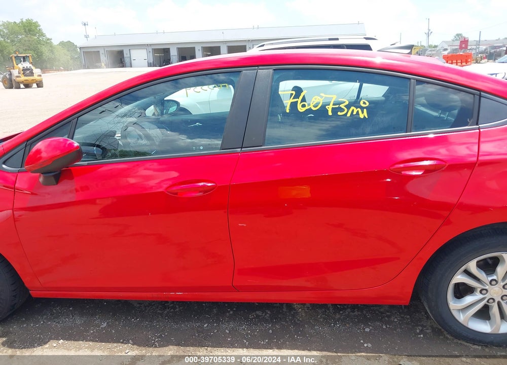 2019 CHEVROLET CRUZE LS VIN: 1G1BC5SM2K7139644