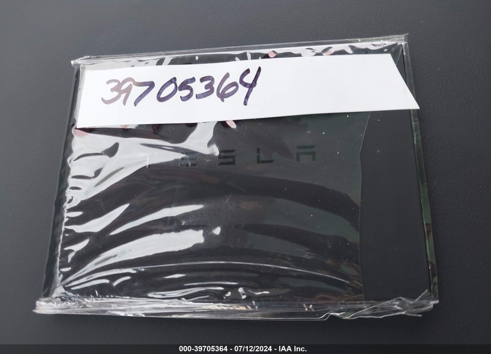 2024 TESLA MODEL 3 REAR-WHEEL DRIVE VIN: 5YJ3E1EA4RF752370