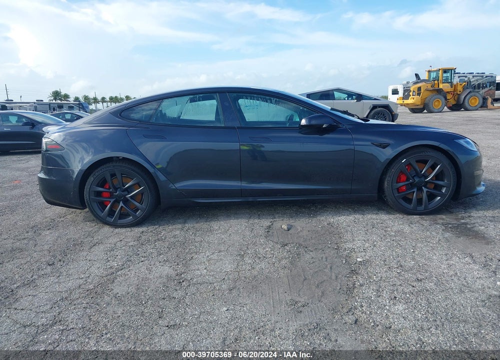 2024 TESLA MODEL S PLAID TRI MOTOR ALL-WHEEL DRIVE VIN: 5YJSA1E65RF539222