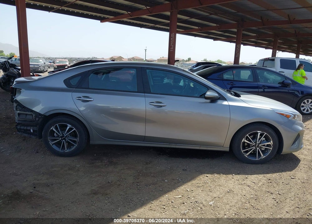 2022 KIA FORTE LXS VIN: 3KPF24ADXNE491205