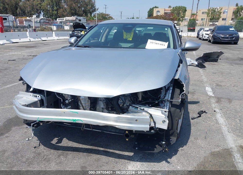 2024 HONDA ACCORD LX VIN: 1HGCY1F28RA014516