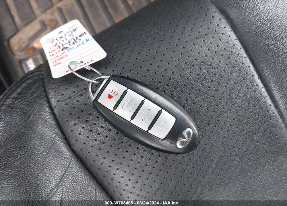 2015 INFINITI Q40 VIN: JN1CV6AR9FM650027