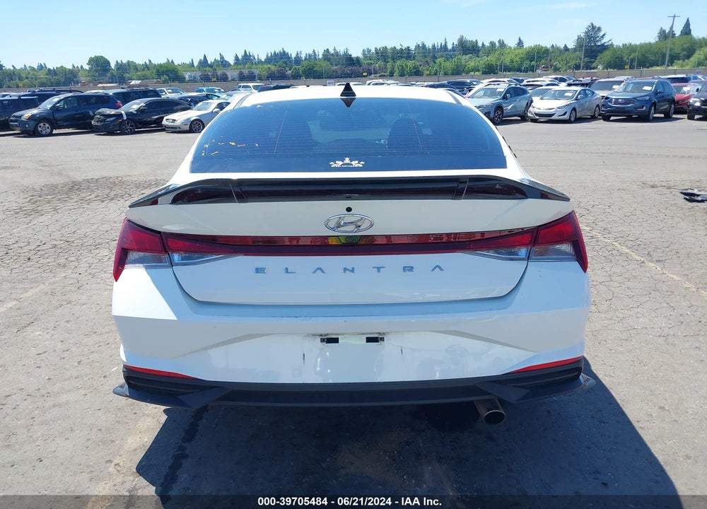 2021 HYUNDAI ELANTRA SEL VIN: 5NPLM4AG4MH006445