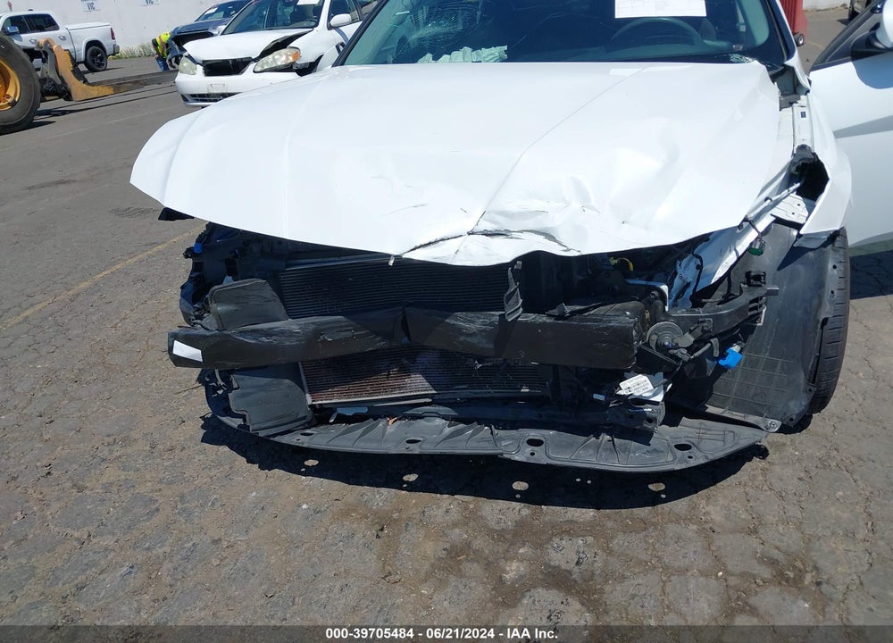 2021 HYUNDAI ELANTRA SEL VIN: 5NPLM4AG4MH006445
