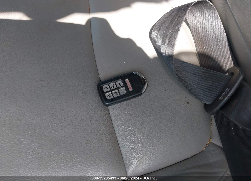 2019 HONDA ODYSSEY EX-L VIN: 5FNRL6H75KB096263