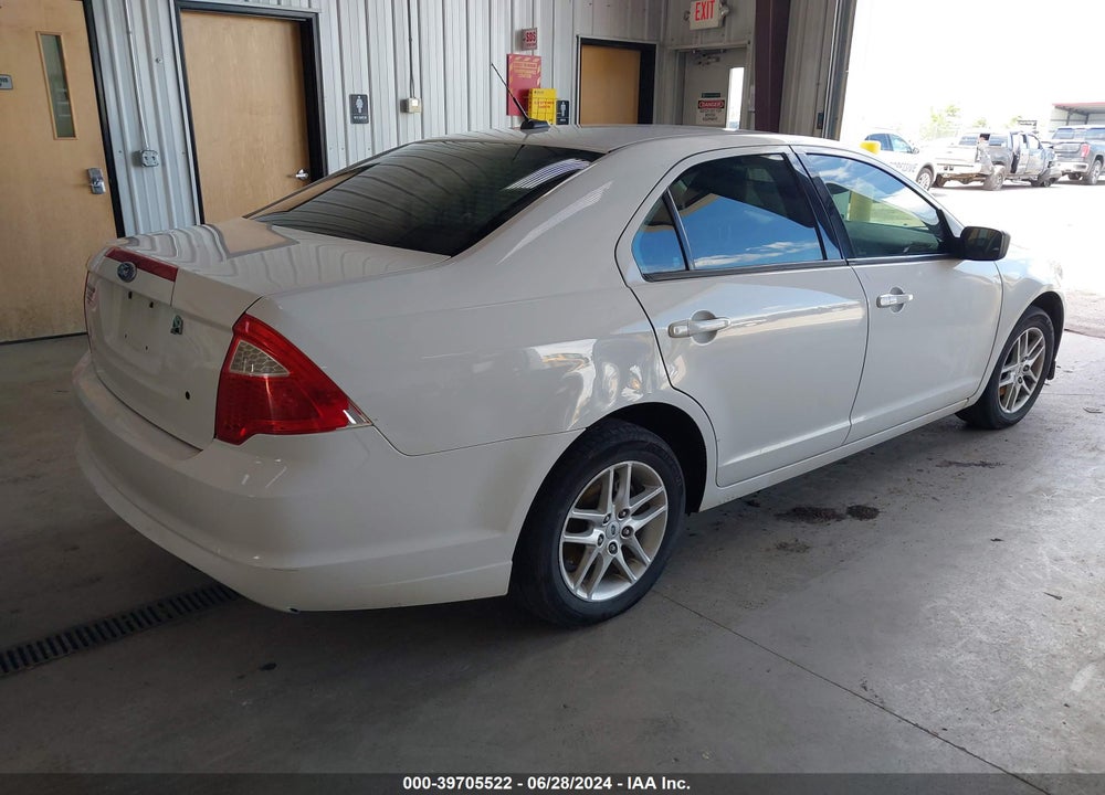 2010 FORD FUSION S VIN: 3FAHP0GA4AR382294