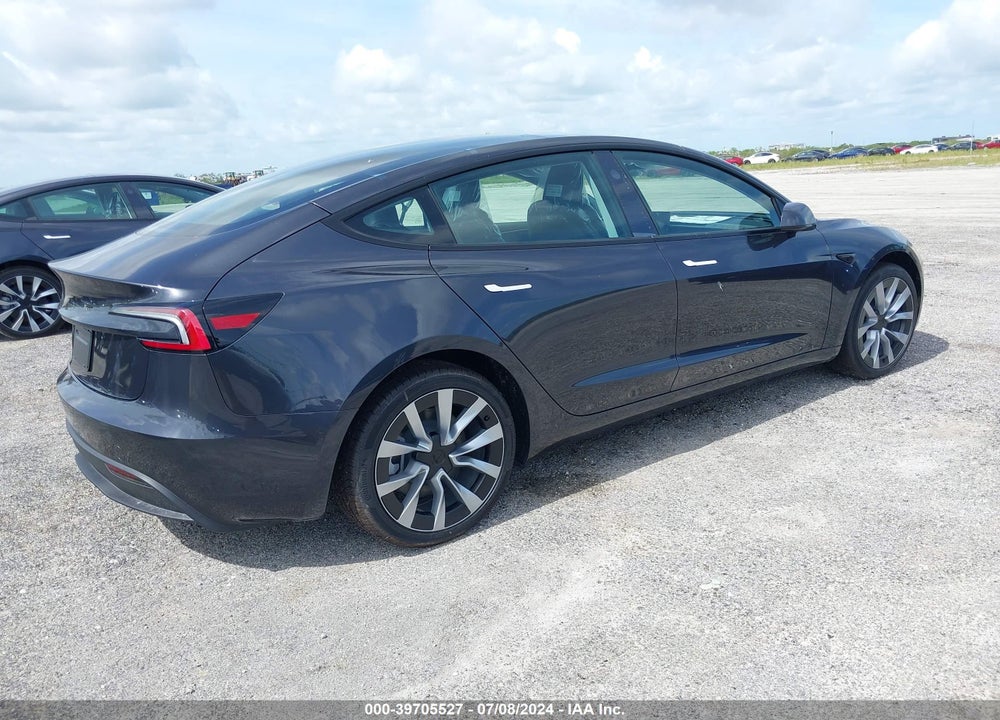 2024 TESLA MODEL 3 REAR-WHEEL DRIVE VIN: 5YJ3E1EAXRF752132