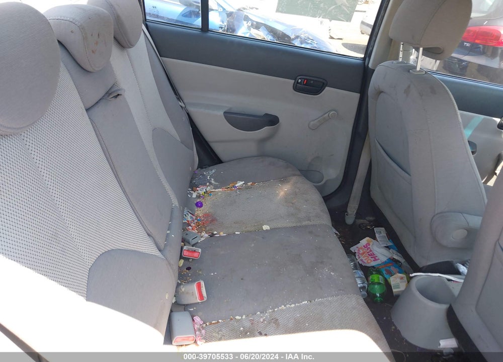 2008 HYUNDAI ACCENT GLS VIN: KMHCN46C28U221980