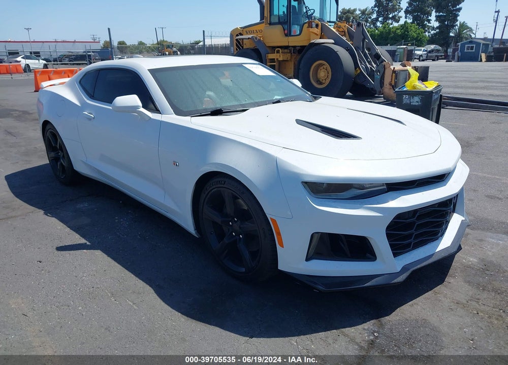 2018 CHEVROLET CAMARO 2SS VIN: 1G1FH1R74J0124937