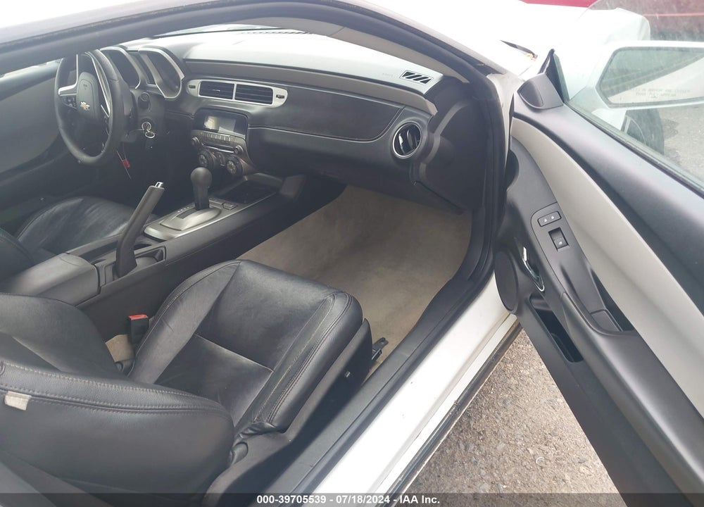 2013 CHEVROLET CAMARO 2LS VIN: 2G1FA1E38D9228283