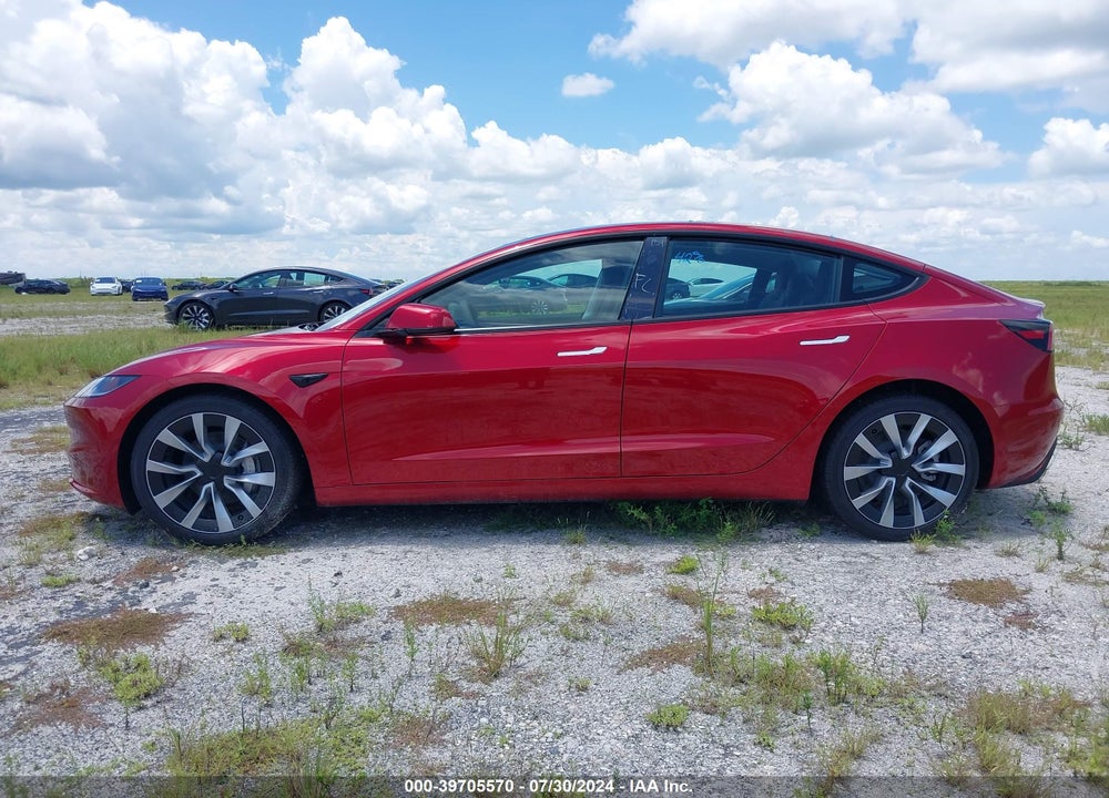 2024 TESLA MODEL 3 REAR-WHEEL DRIVE VIN: 5YJ3E1EA8RF752663