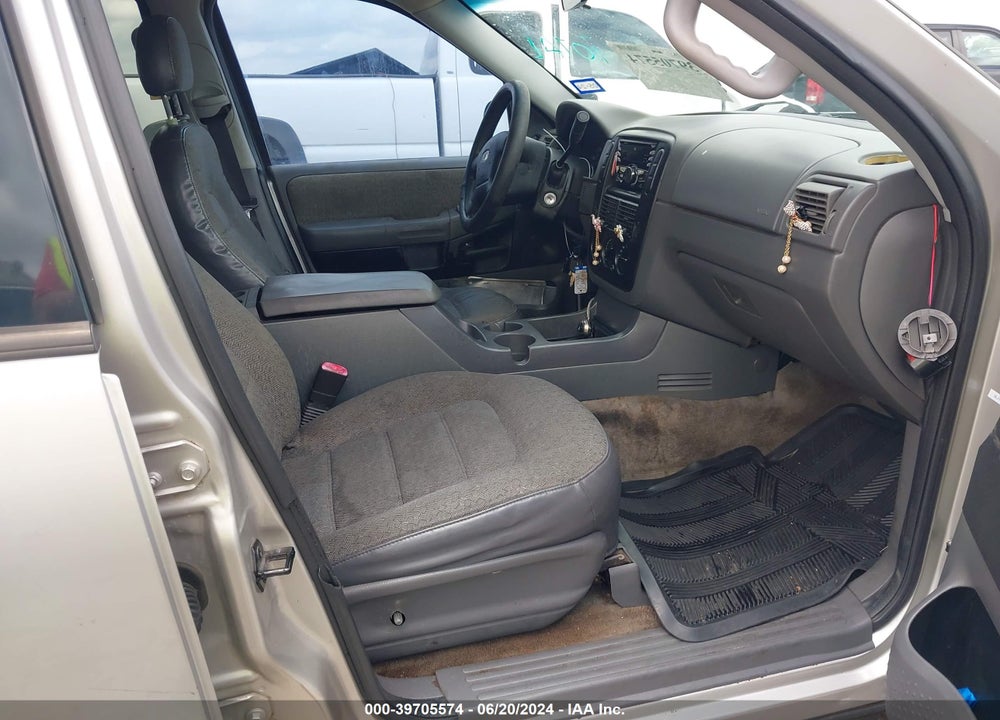 2004 FORD EXPLORER XLS VIN: 1FMZU62K24ZB43915