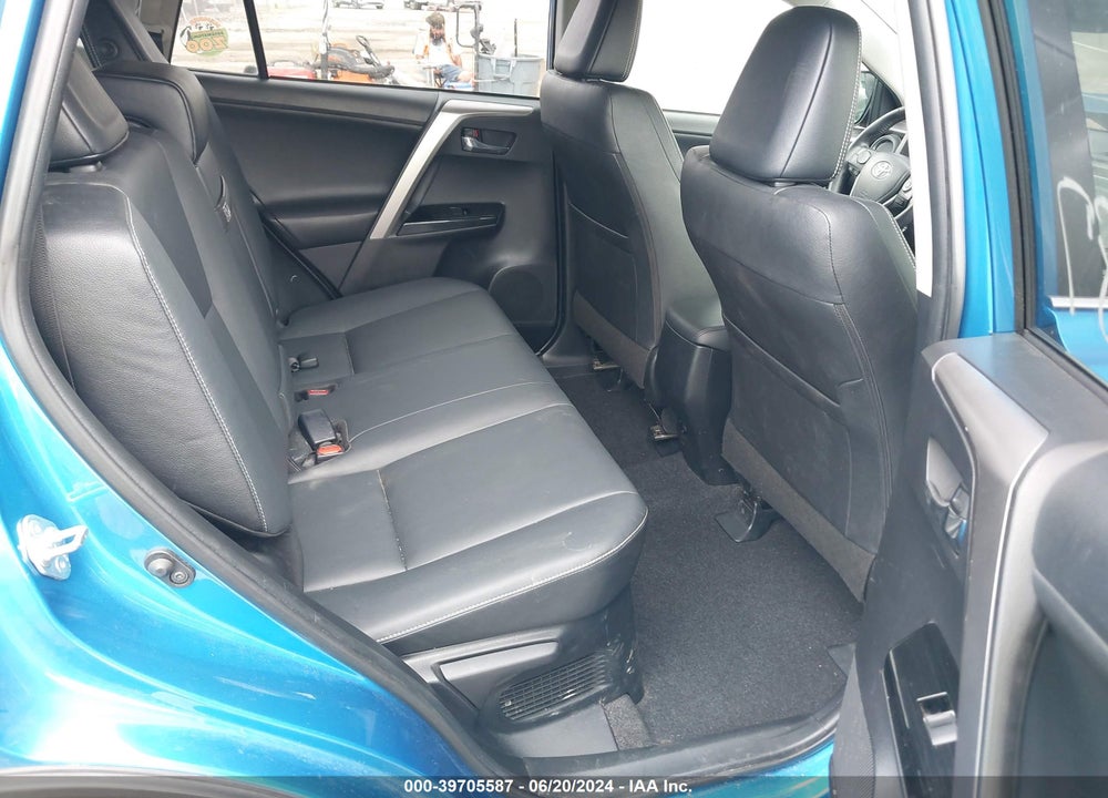 2016 TOYOTA RAV4 HYBRID LIMITED VIN: JTMDJREV1GD055373