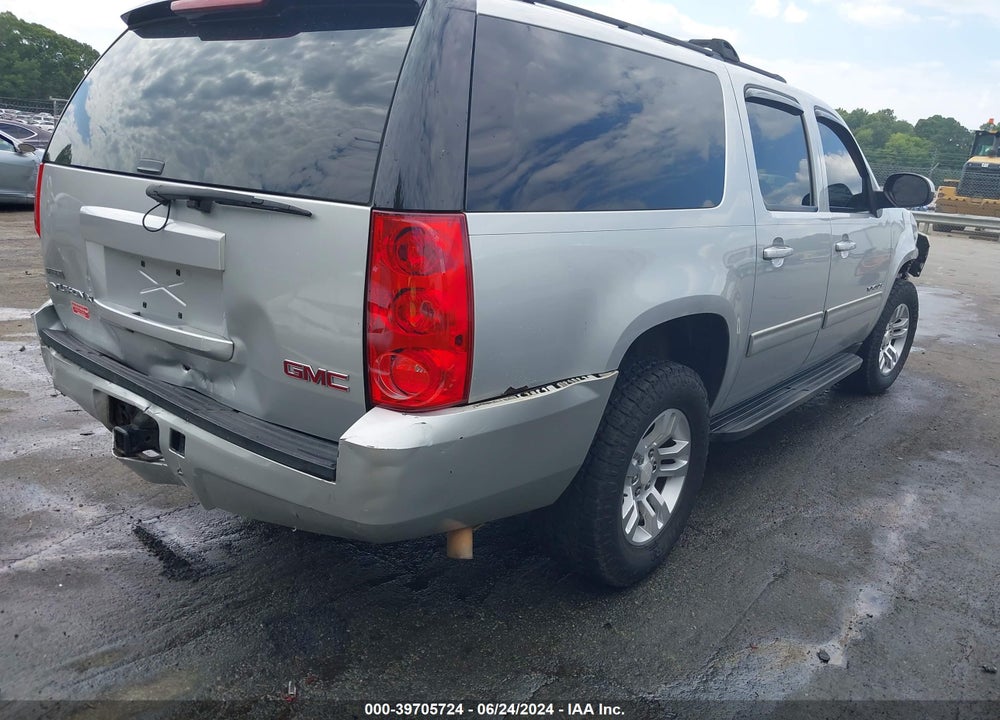2011 GMC YUKON XL 1500 VIN: 1GKS2HE34BR174161
