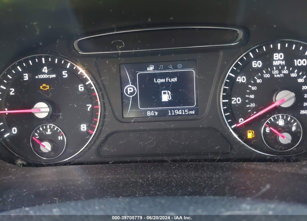 2016 KIA SORENTO 2.4L LX VIN: 5XYPGDA32GG158063