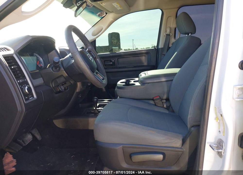 2018 RAM 3500 TRADESMAN  4X4 8' BOX VIN: 3C63RRGL7JG421709