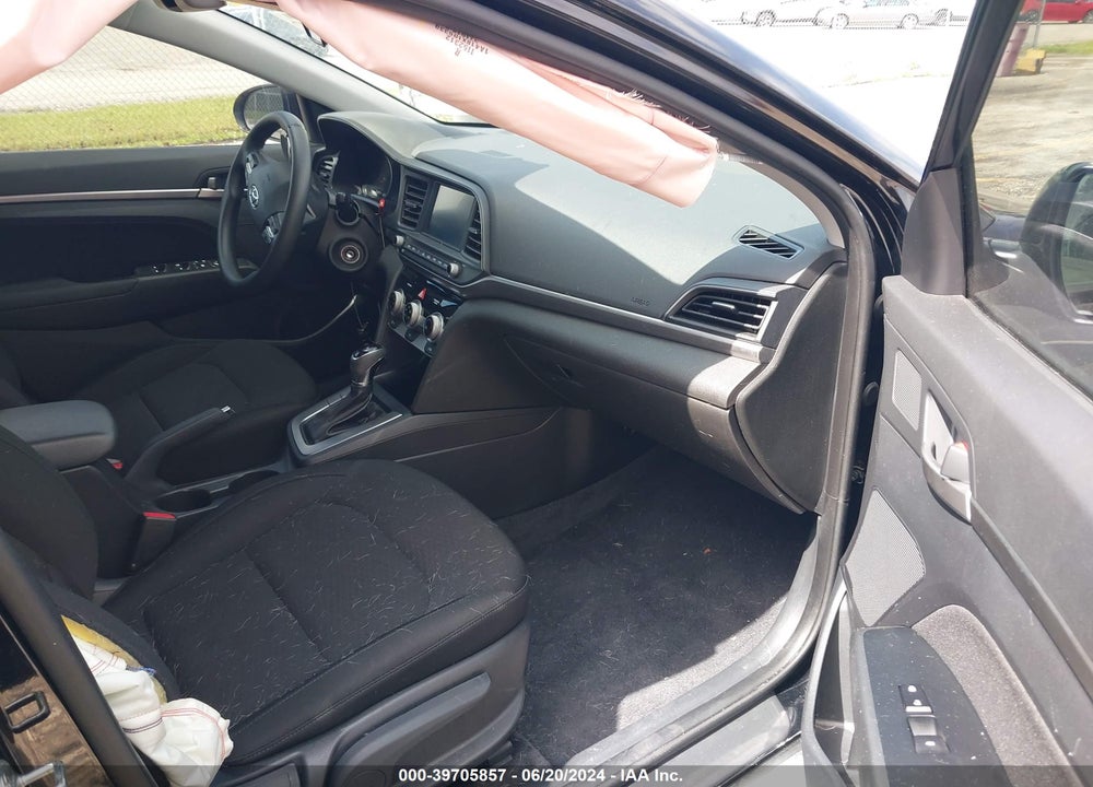 2019 HYUNDAI ELANTRA SEL VIN: KMHD84LF7KU858249
