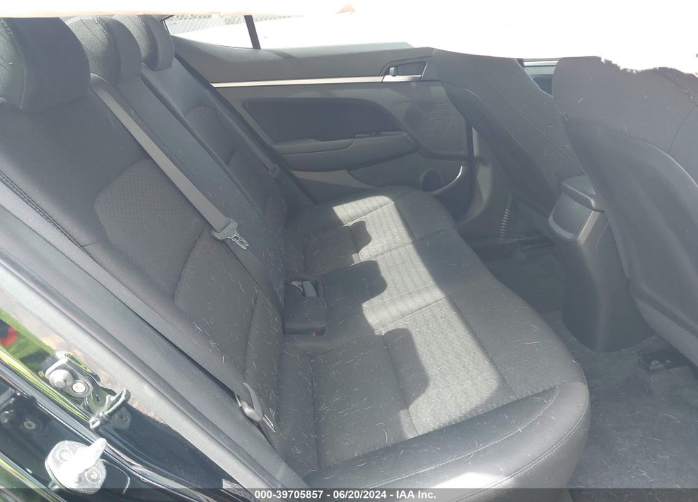 2019 HYUNDAI ELANTRA SEL VIN: KMHD84LF7KU858249