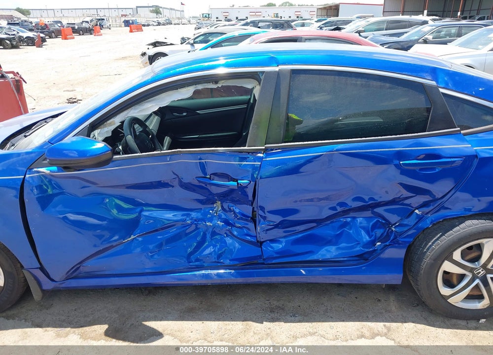 2018 HONDA CIVIC LX VIN: 2HGFC2F5XJH507888