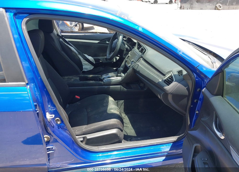 2018 HONDA CIVIC LX VIN: 2HGFC2F5XJH507888
