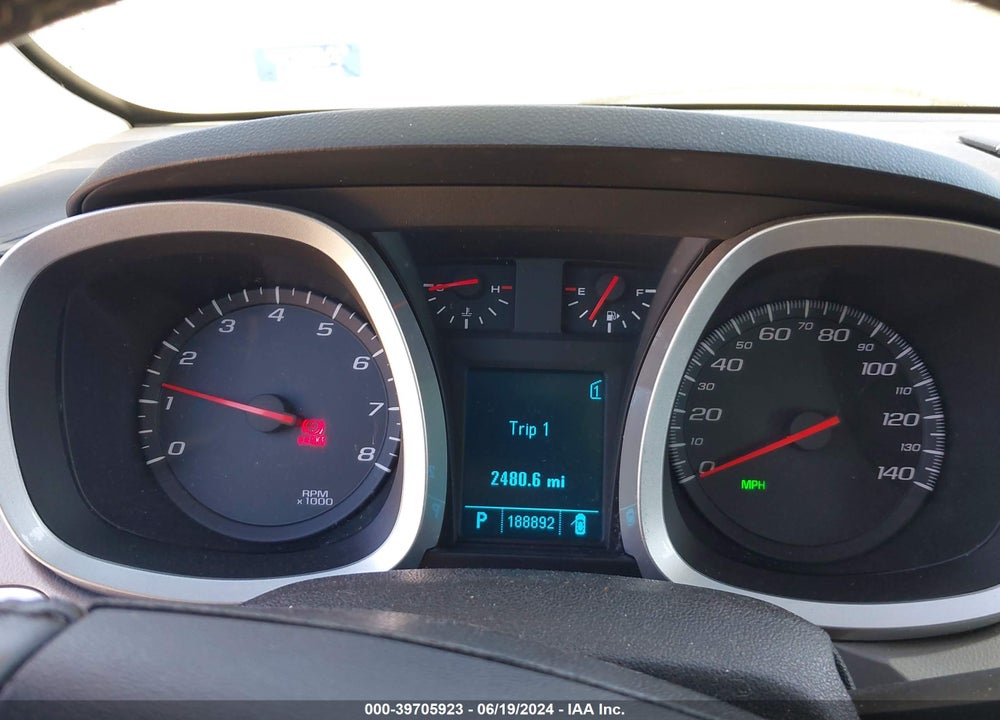 2011 CHEVROLET EQUINOX LS VIN: 2CNFLCEC5B6447564