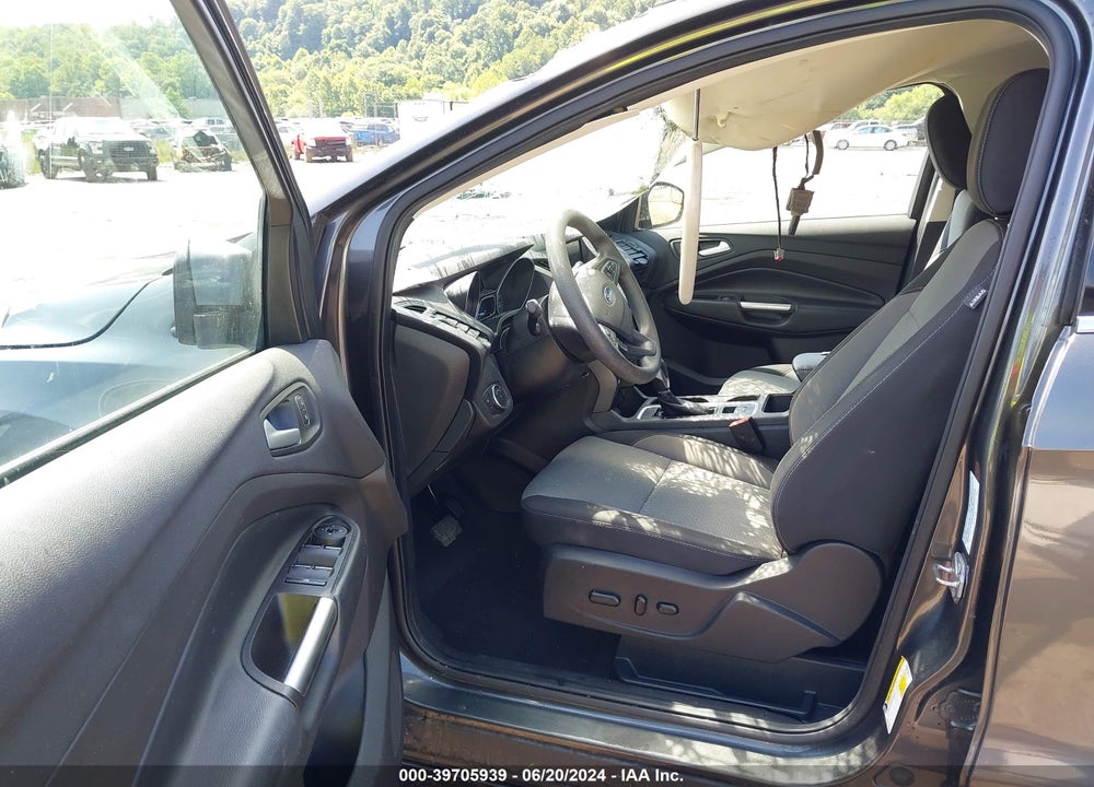2019 FORD ESCAPE SE VIN: 1FMCU9GD7KUA95016