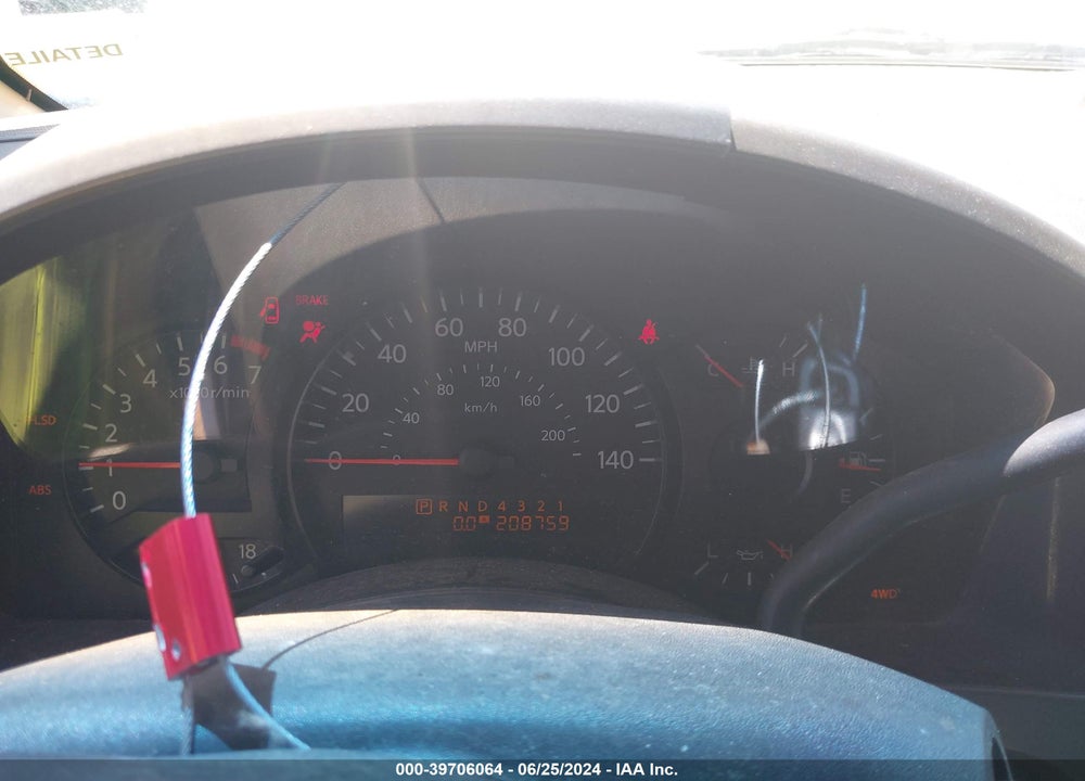 2004 NISSAN TITAN SE VIN: 1N6AA06BX4N549169